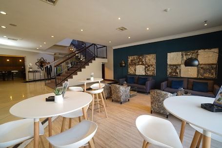 Lobby lounge. The Gallagher Hotel