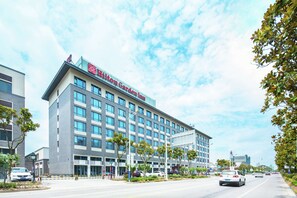 Exterior - Hilton Garden Inn Qidong (Nantong)