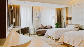 Minibar, in-room safe, desk, soundproofing