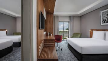 Family Room | In-room safe, desk, laptop workspace, blackout curtains