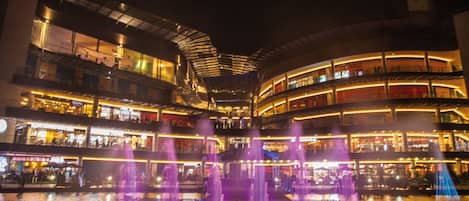 Shopping mall