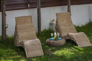 Vila, 2 quartos (Communal Pool) | Terraço/pátio