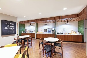 Desayuno buffet incluido todos los días