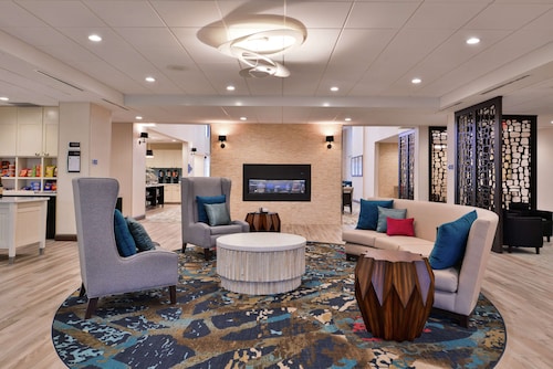 Homewood Suites by Hilton Des Moines Airport