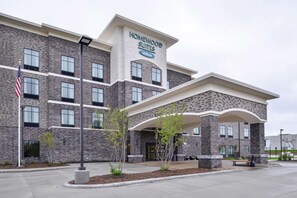 Exterior - Homewood Suites by Hilton Des Moines Airport (Des Moines)