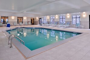 Indoor pool - Homewood Suites by Hilton Des Moines Airport (Des Moines)