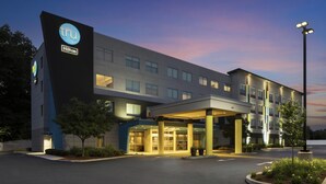 Exterior - Tru by Hilton Chicopee Springfield (Chicopee)