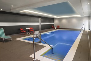 Pool - Tru by Hilton Chicopee Springfield (Chicopee)