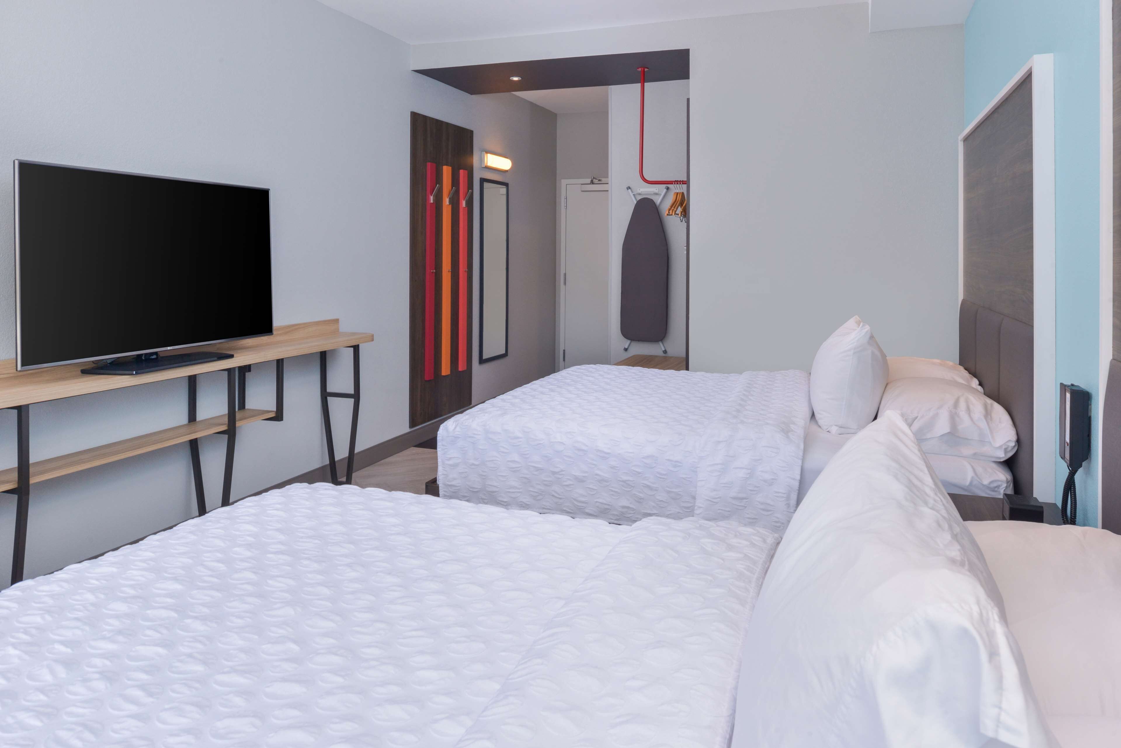 in-room safe, blackout curtains, free wifi, bed sheets