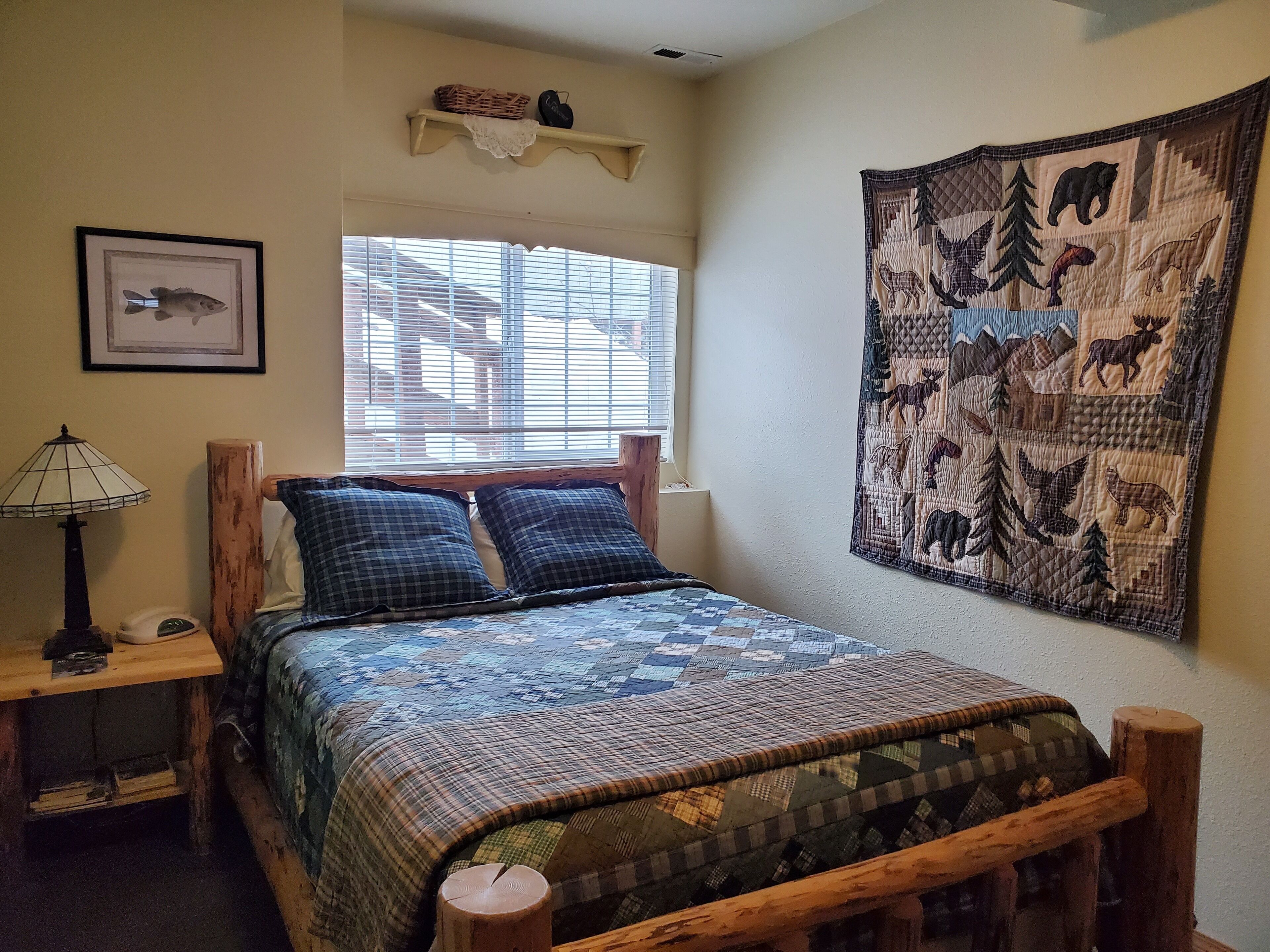 Standard Room, 1 Queen Bed