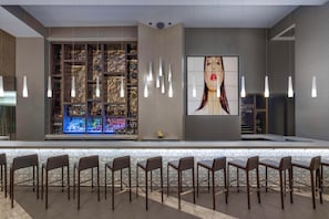 Rooftop bar - AC Hotels by Marriott Charlotte City Center (Charlotte)