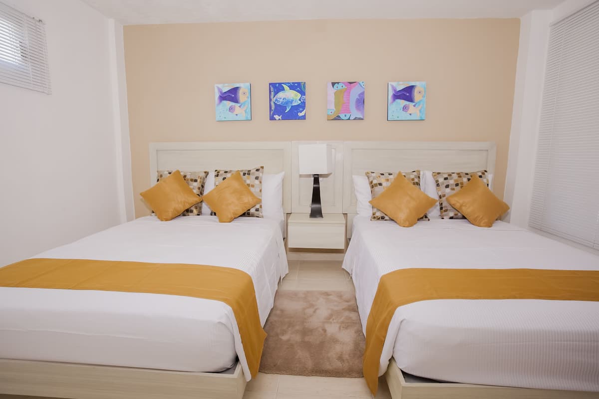 Standard Quadruple Room, 2 Double Beds