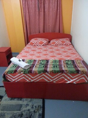 Double Room | Iron/ironing board, WiFi - The Royale Lodge (Labasa)