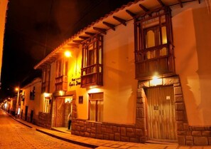 Front of property - Awkis Dream (Cusco)