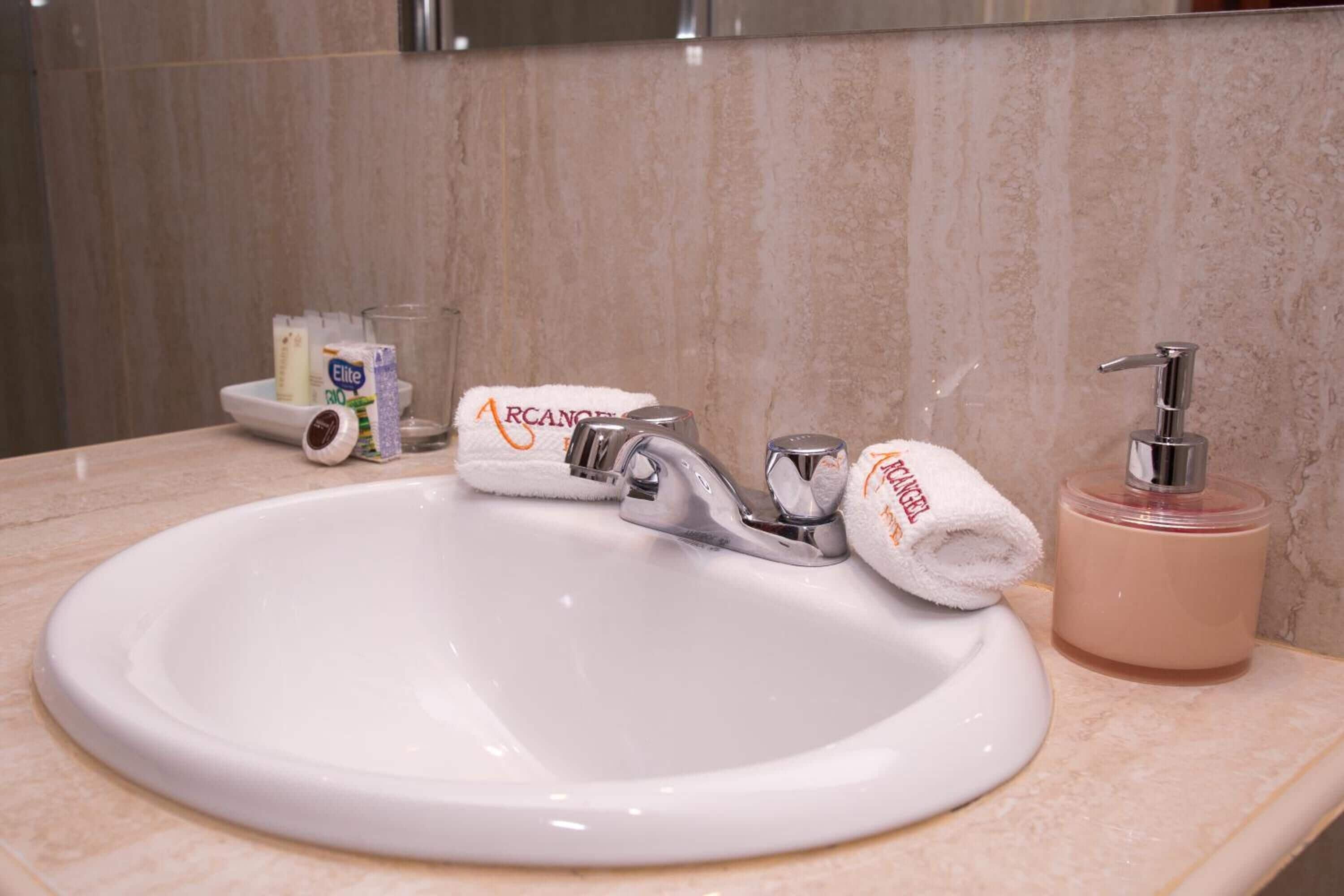 Photo - Hotel Arcangel