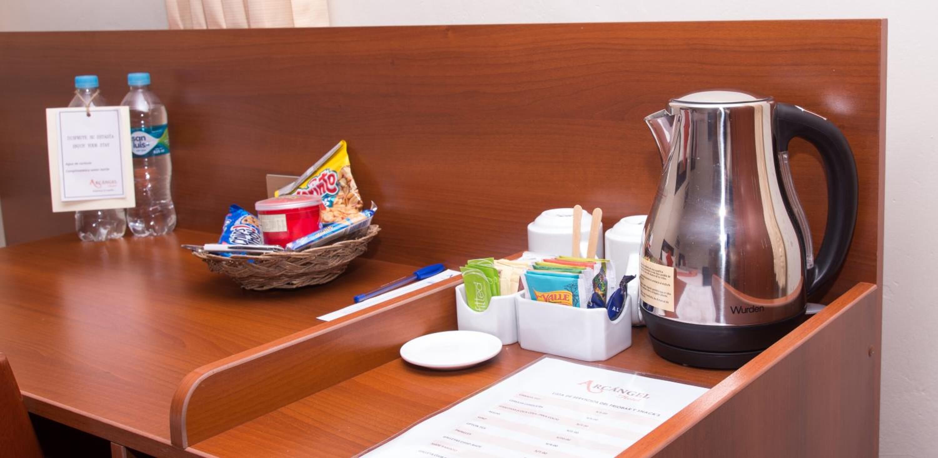 coffee/tea maker, electric kettle