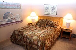 Townhome, 4 Bedrooms