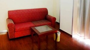 Unclassified image, 3 of 7, button - Hanting Hotel (Jiaxing)