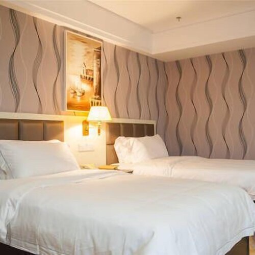 Hanmu Lanting Holiday Hotel