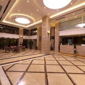 Lobby - Super 8 Hotel (Leshan)
