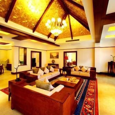 Room. Yangpu Seaview Garden Hotel
