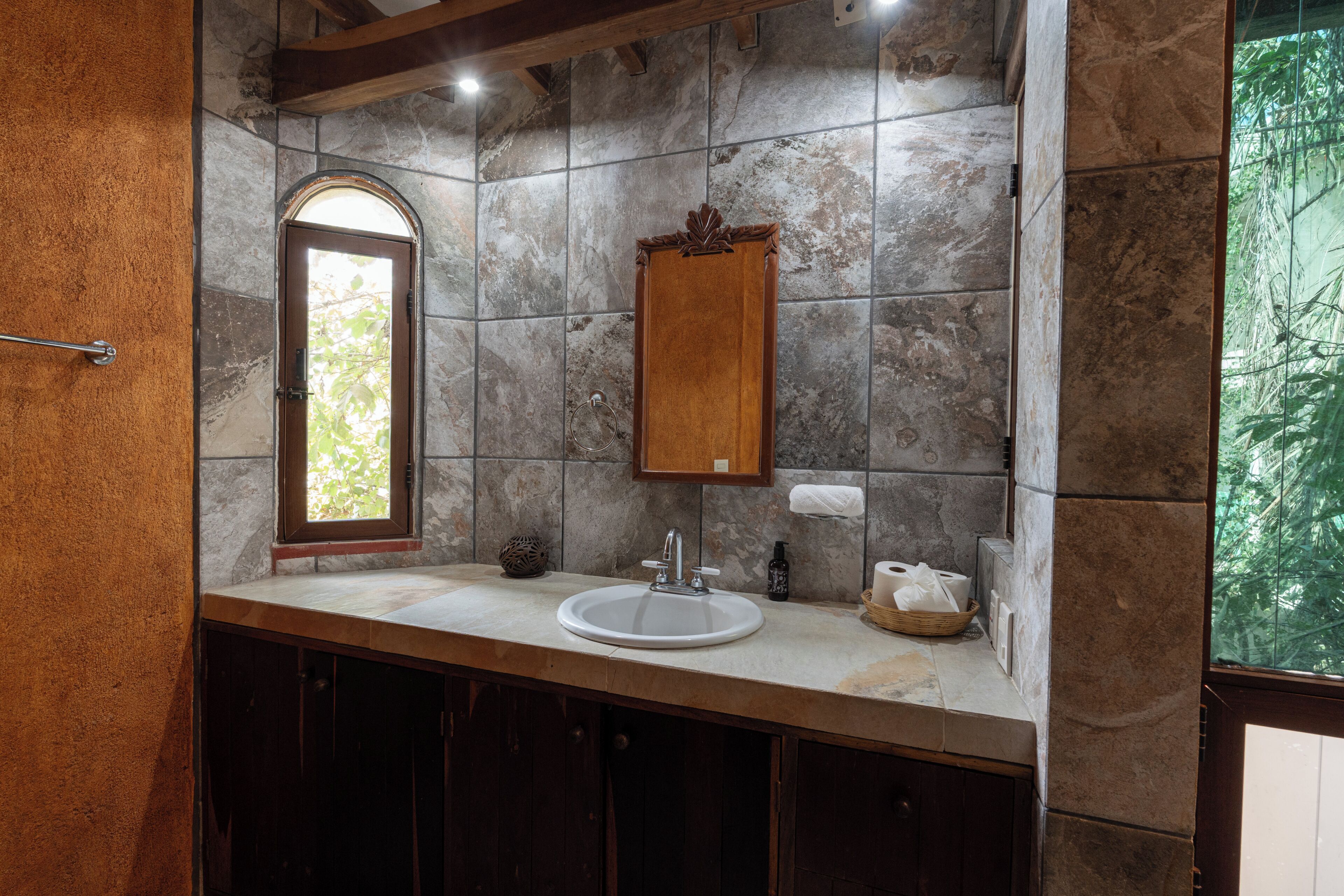 Foto - Nílu Puerto Escondido by Selina