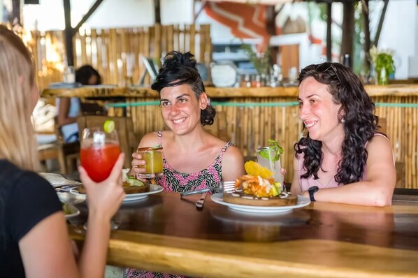 Daily cooked-to-order breakfast for a fee - Nílu Puerto Escondido by Selina (Puerto Escondido)