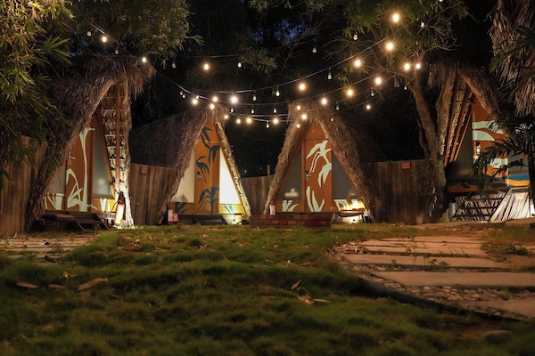 Tepee Tent | Vista para o jardim