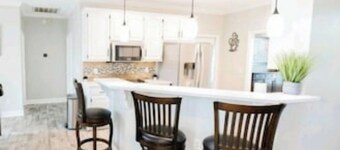 Southern Luxury: Eastchase District 4bd / 3bth