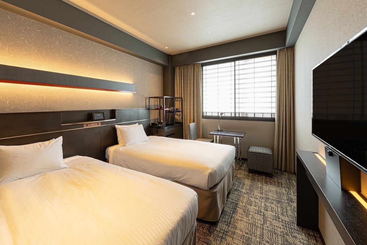 In-room safe, desk, iron/ironing board, free WiFi
