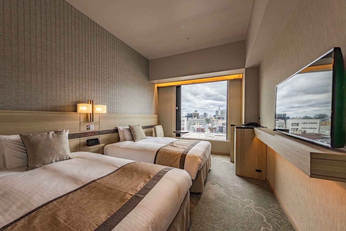 Superior Floor Standard Twin Room, Non Smoking | In-room safe, blackout curtains, soundproofing, bed sheets