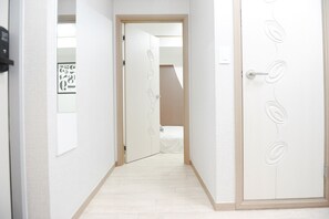 Perhehuoneisto (B) | Oleskelualue | Taulutelevisio