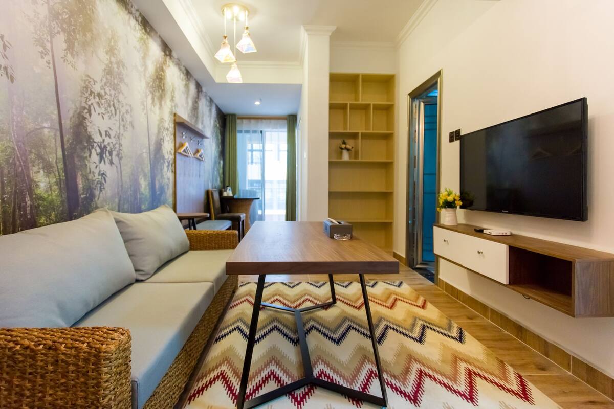 Suite, 1 Bedroom | Living room