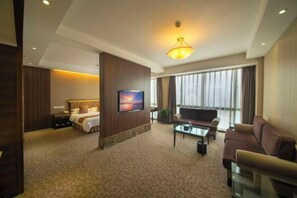 Escritorio, camas plegables/adicionales y wifi gratis 