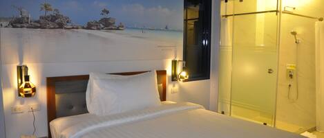 Desk, iron/ironing board, free WiFi, bed sheets