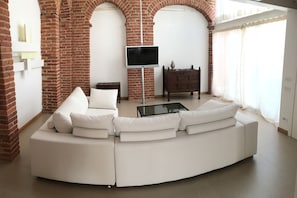Televisión