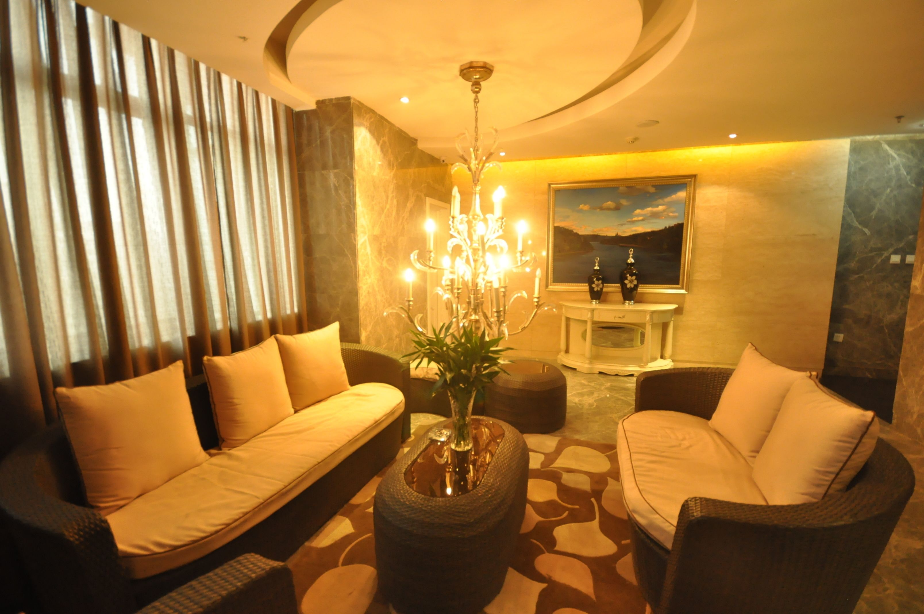 Superior Suite | Living room | TV