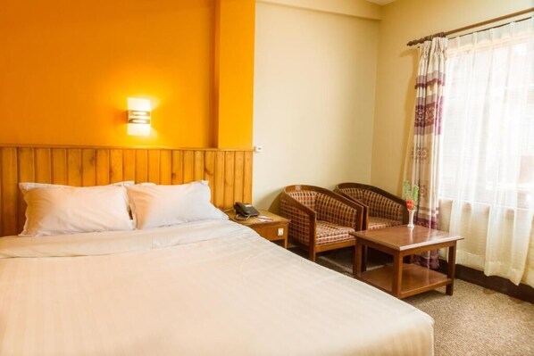 1 غرفة نوم وأغطية فراش متميزة ومكتب وتجهيزات عازلة للصوت