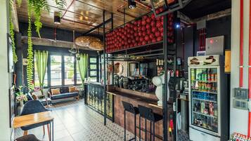 Télévision à écran plat