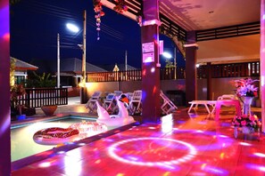 Kor Bua 1 | Terrace/patio