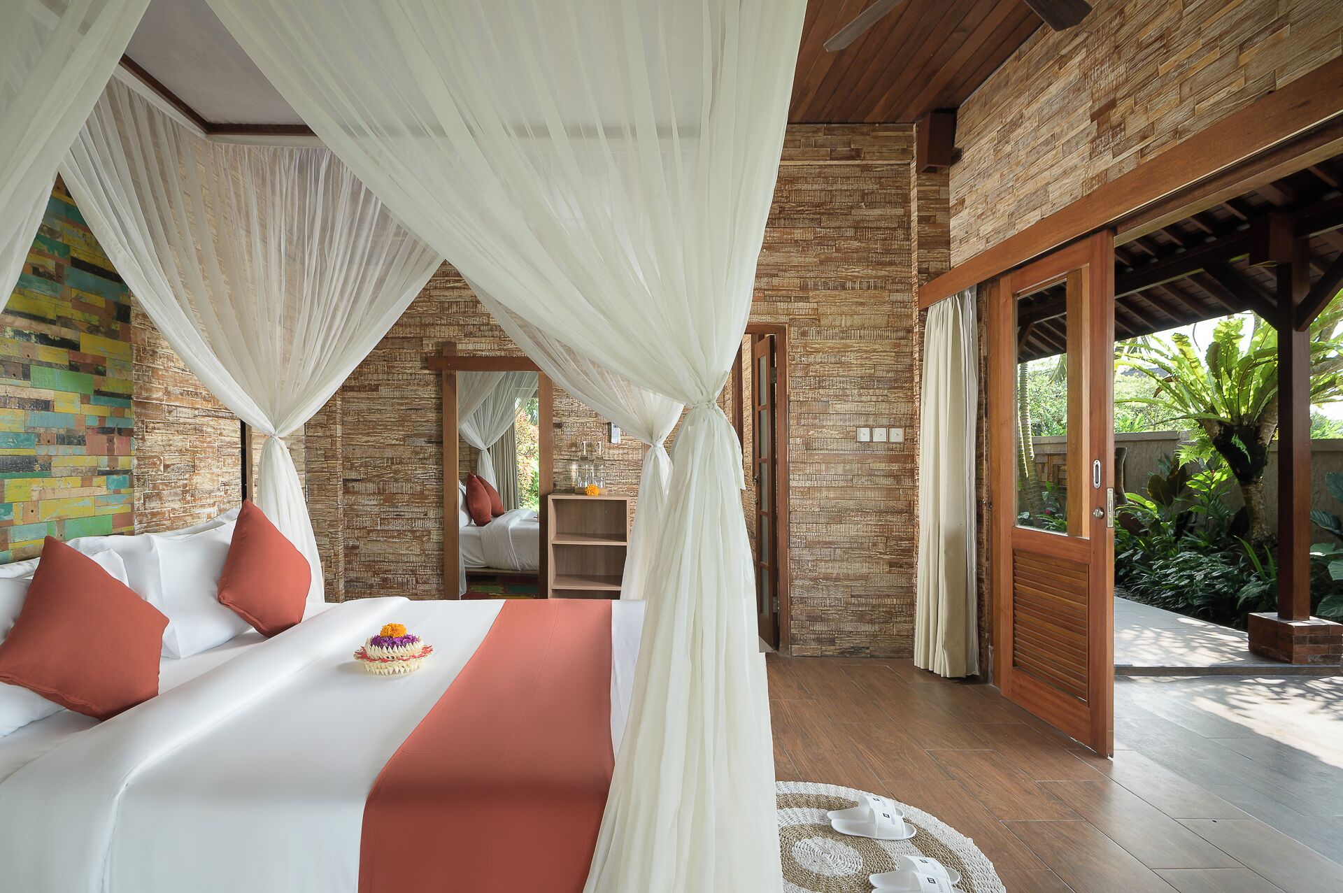 Aruna Two Bedroom Villa | Premium bedding, minibar, in-room safe, desk