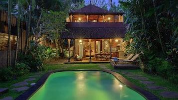 Jivana Signature Three Bedroom Villa | Terrace/patio