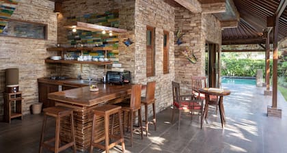 Candy Villa by GenuineHost