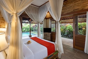 1 bedroom, premium bedding, minibar, in-room safe