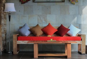 Televisión de pantalla plana