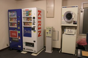 Vending machine - Kochi Business Hotel Bekkan (Kochi)