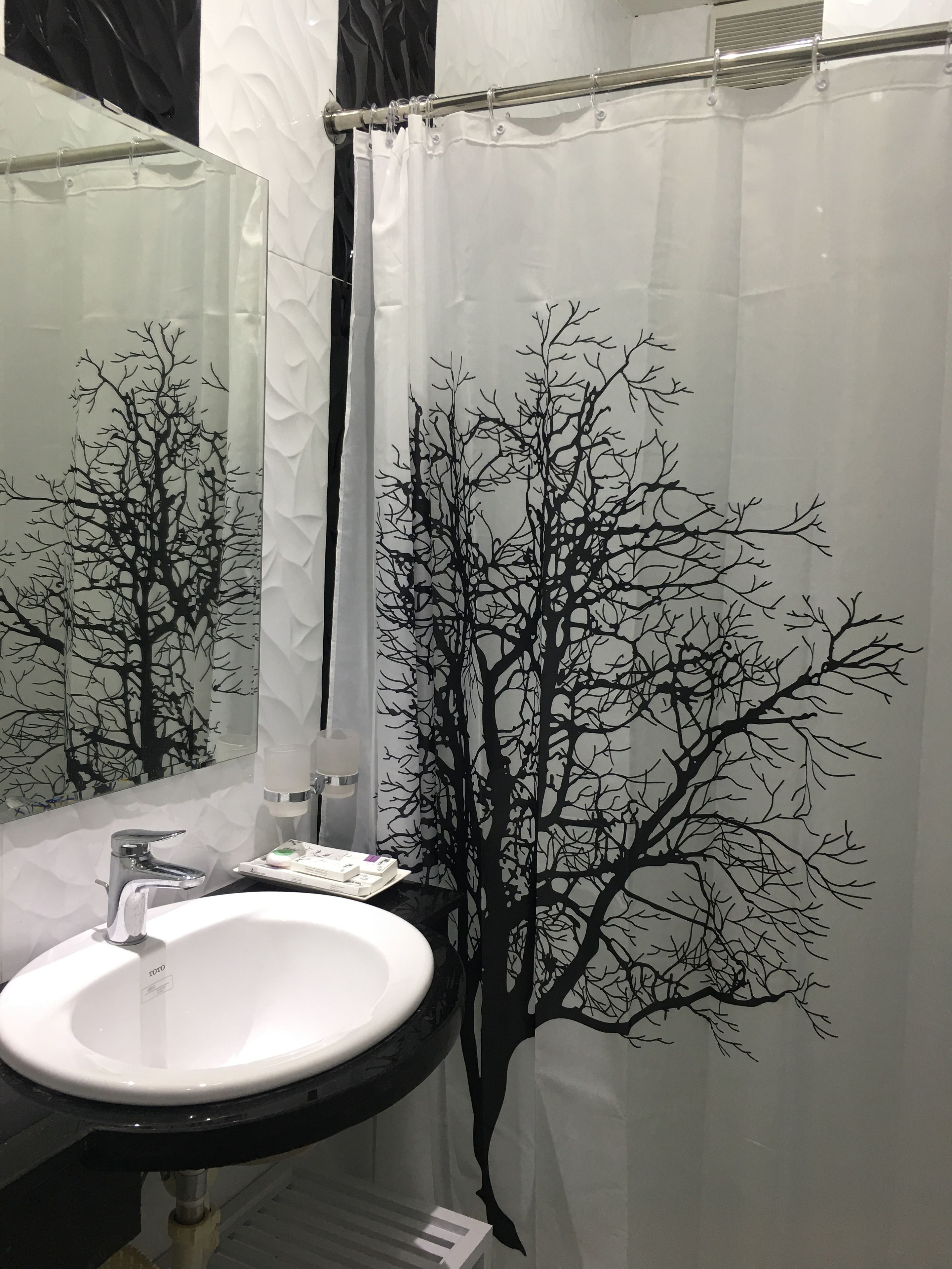 apartment | bathroom sink