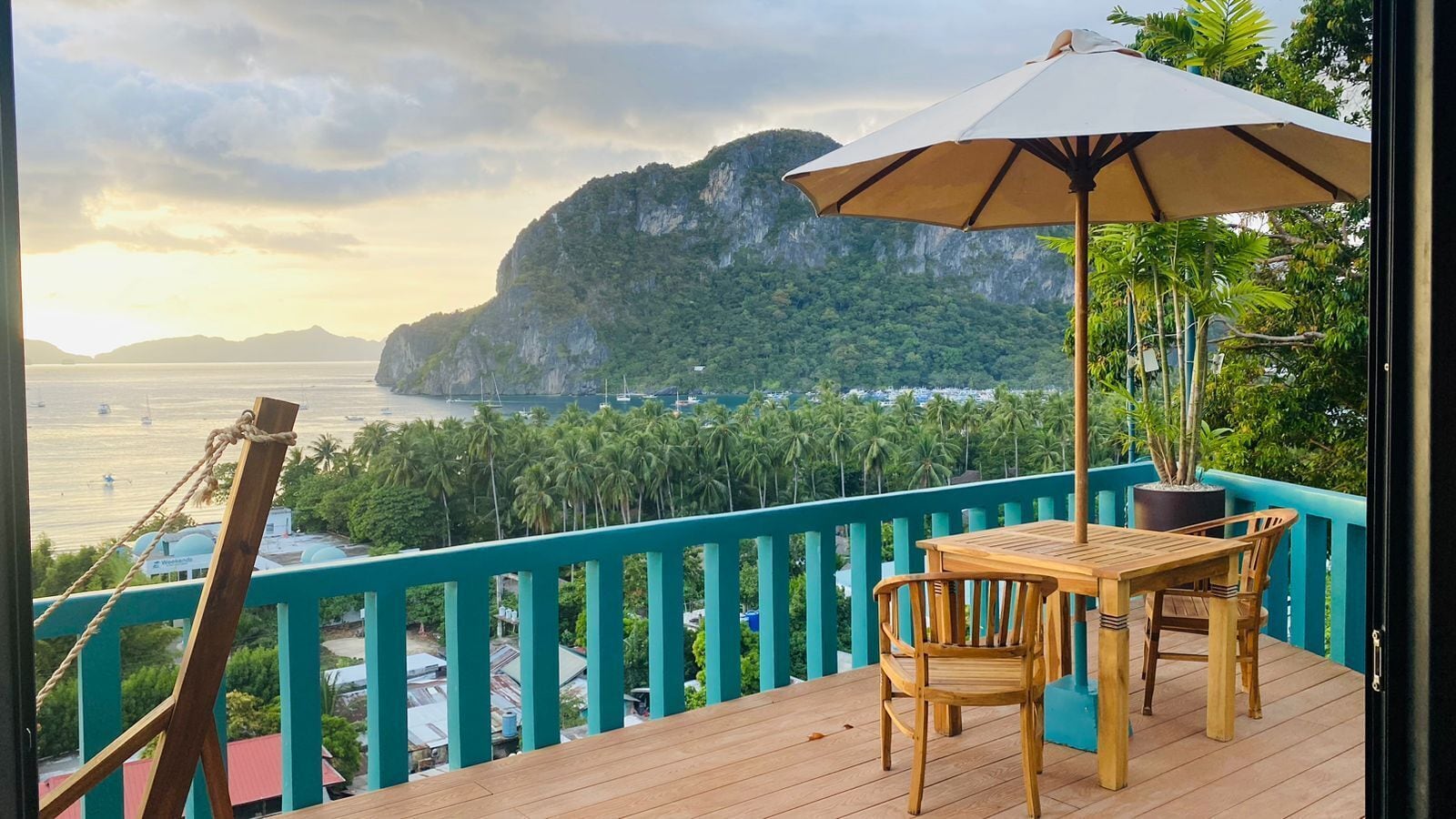 Panoramic Tent | Terrace/patio