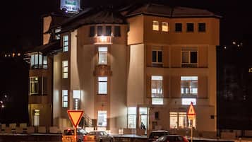 Front of property – evening/night