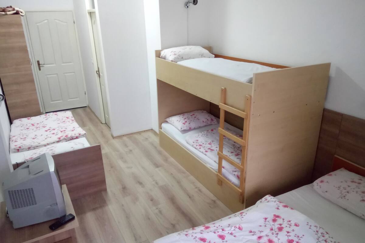 Classic-Vierbettzimmer